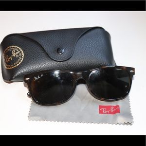 Ray-Ban New WayFarer sunglasses